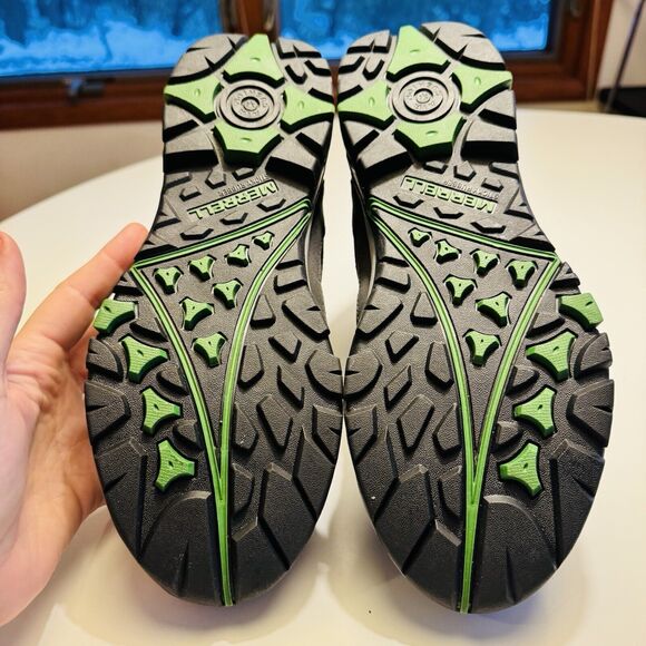 Merrell TAHR Men's Hiking Boots Mid Top Size 9 Black Green Cushioned Trail Shoes - Picture 7 of 8